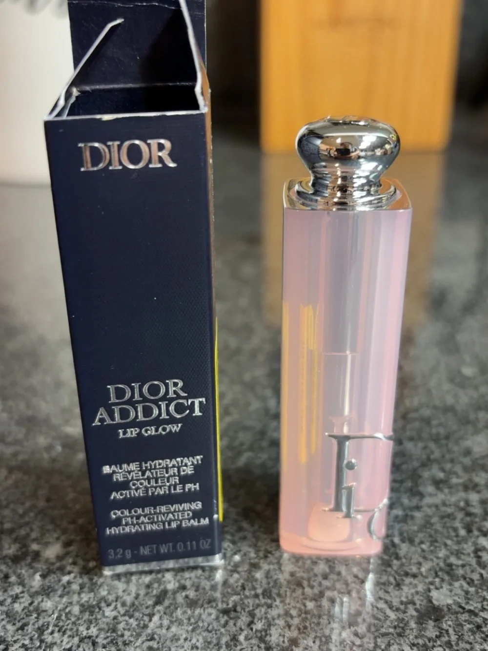 NWT Dior Addict Lip Glow Hydrating Balm — Universal Clear